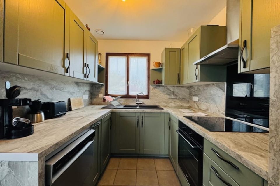 Pretty Norman pearl with garden House in Normandy