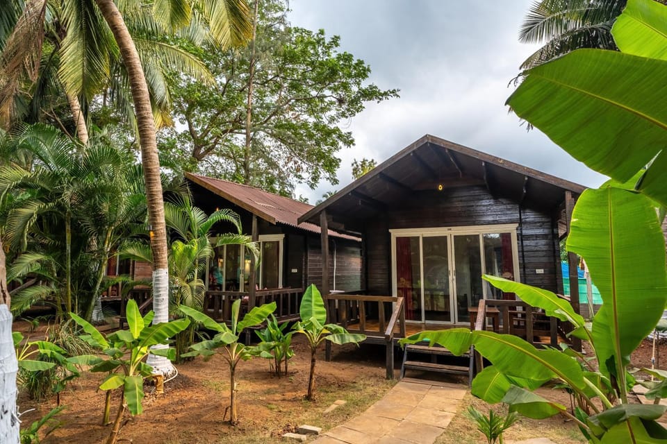 Property building, Garden view