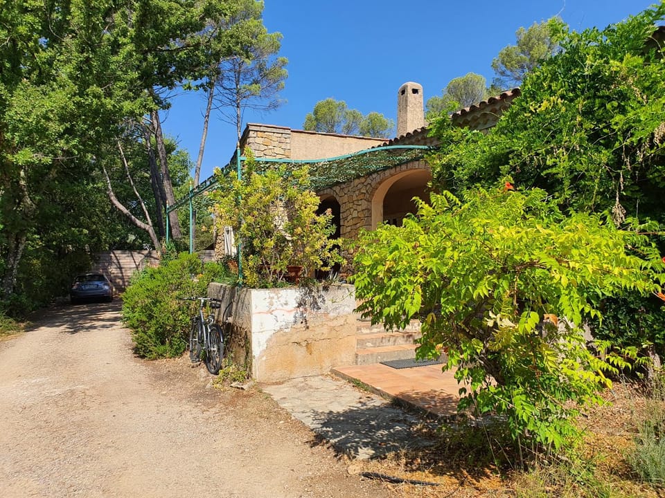 Bastide gecko doré Villa in French Riviera