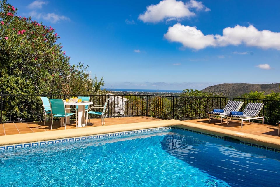 Solarium, Other, Dining area, Mountain view, Sea view, Area and facilities, Swimming pool
