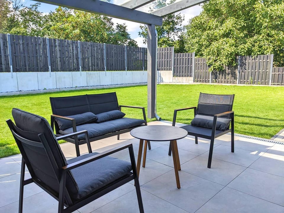 Garden, Garden view