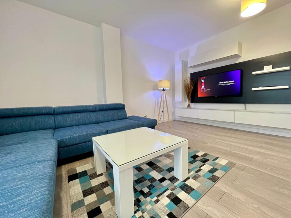 TV and multimedia, Seating area
