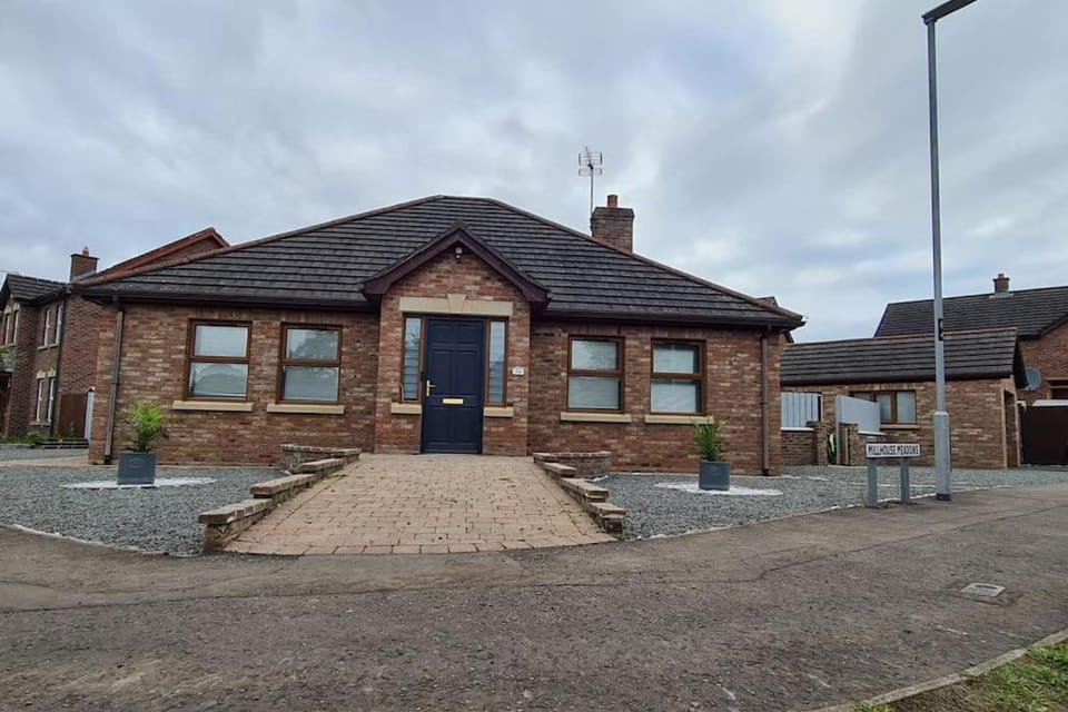 Millhouse Cottage A Luxury 3 bed Bungalow Villa in Northern Ireland