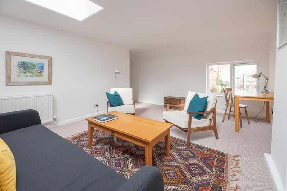 Print Rooms, Leiston House in Leiston