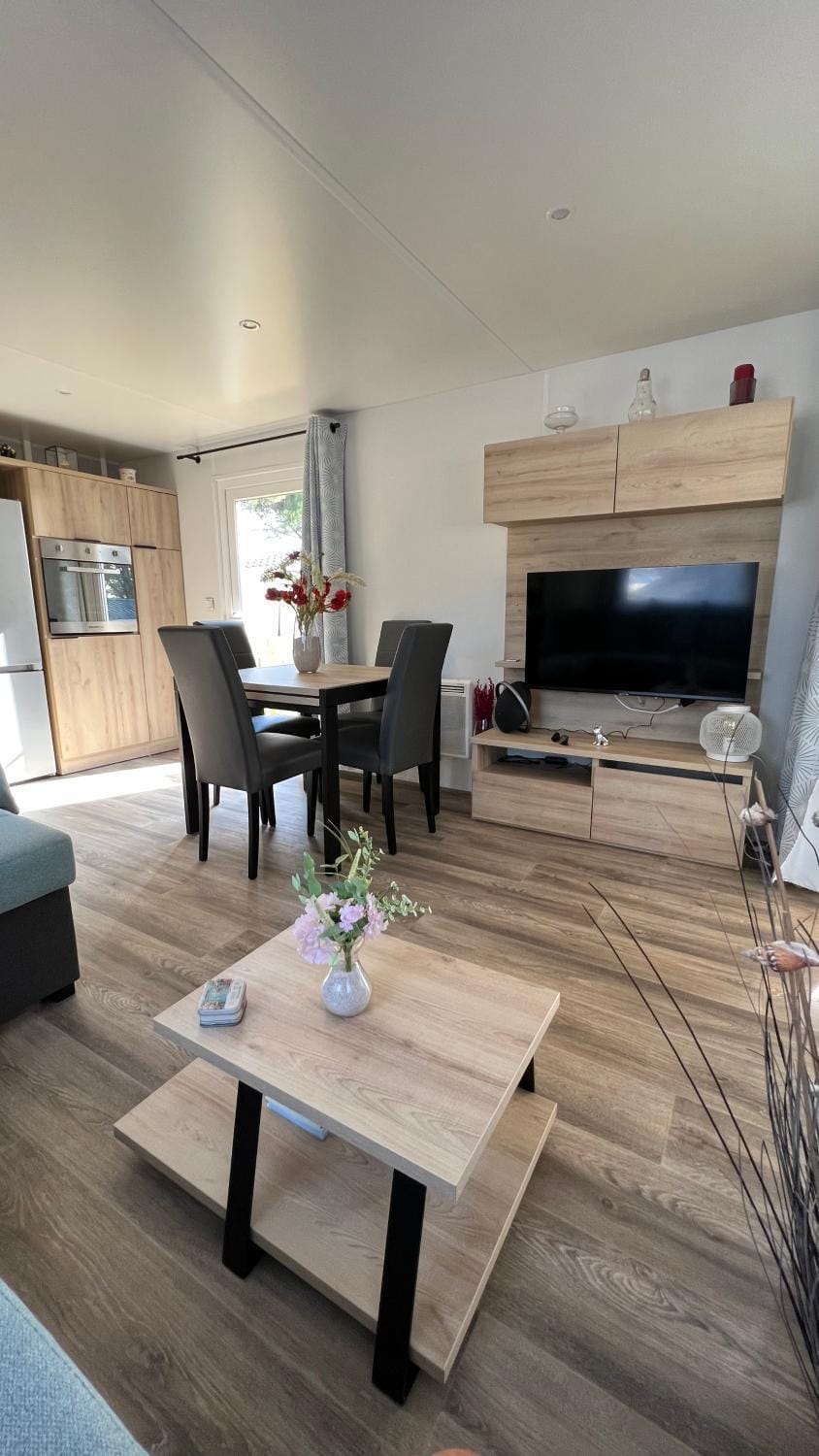 Mobil home 3 chambres 40 m2 Campground/ 
RV Resort in Quiberon