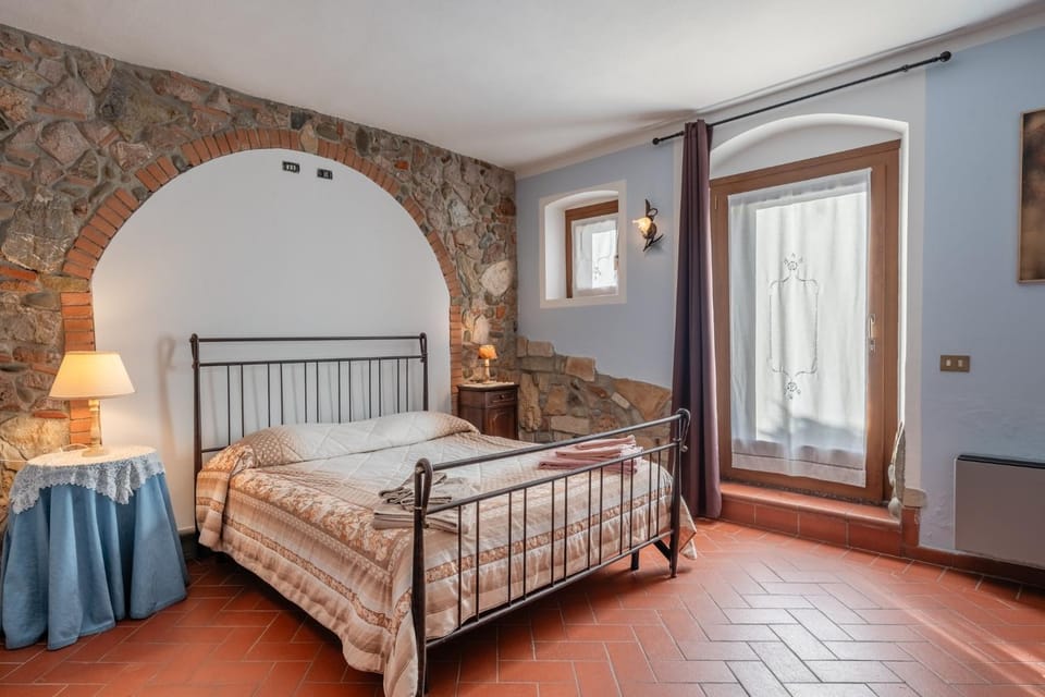 Property building, Living room, Bedroom