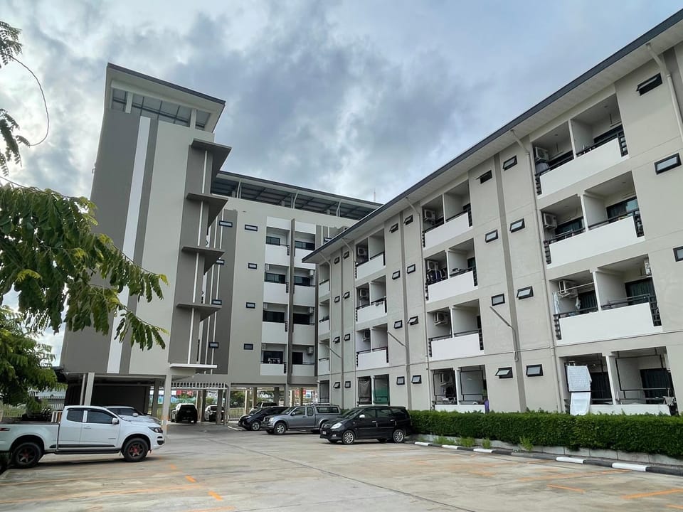 W residence สมุทรสาคร Apartment in Bangkok