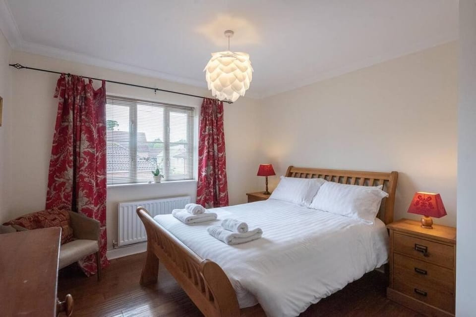 The Little Hopton, Saxmundham House in Suffolk Coastal District