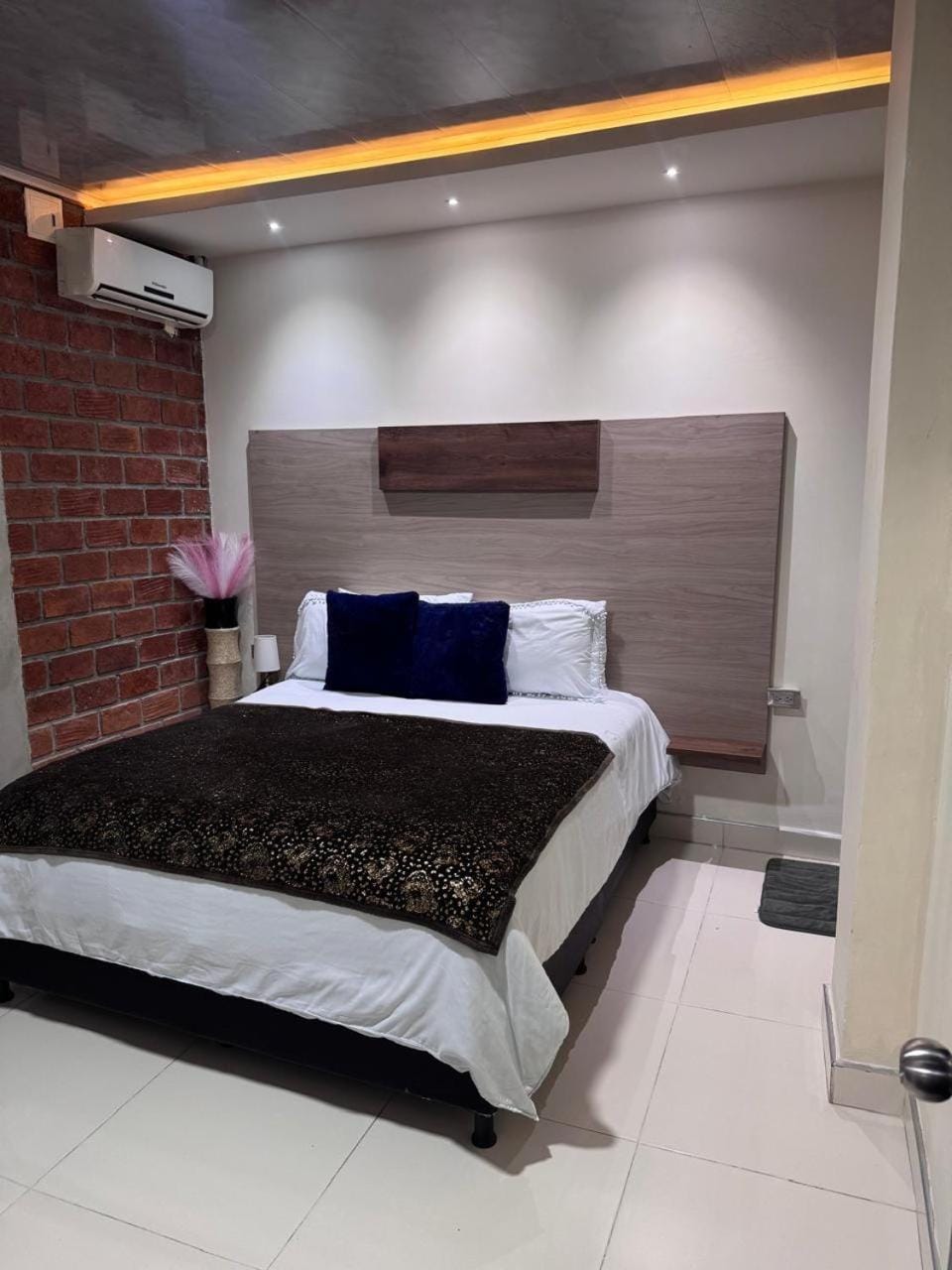 HOTEL LIGHT PLAZA Hotel in North Santander, Colombia