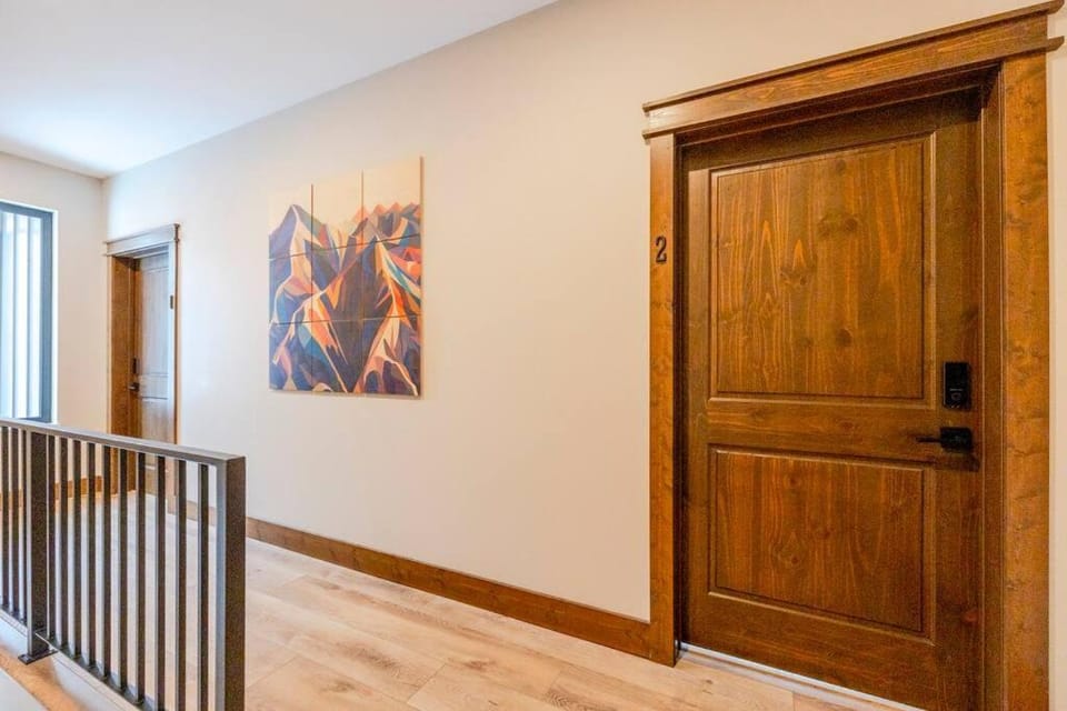 22 Sunniva by StayIn Apartment in Fernie