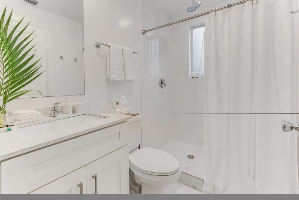 ArTease5 - stylish, near Wynwood Walls & restaurants House in Miami
