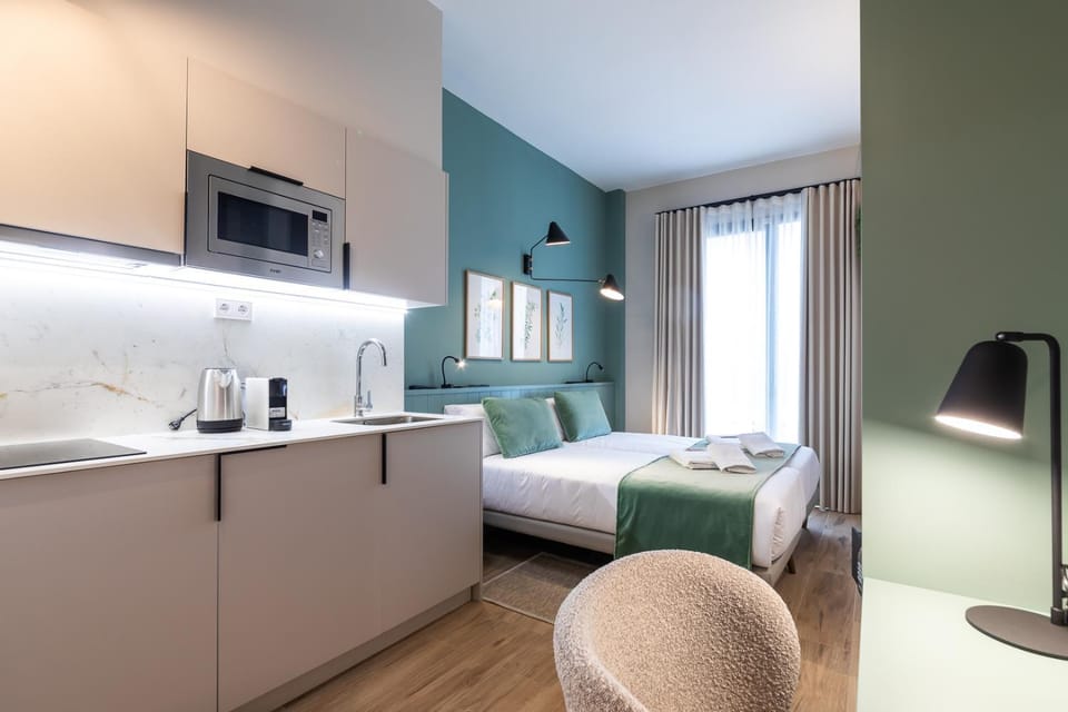 Kitchen or kitchenette, Living room, Photo of the whole room, Seating area, Bedroom