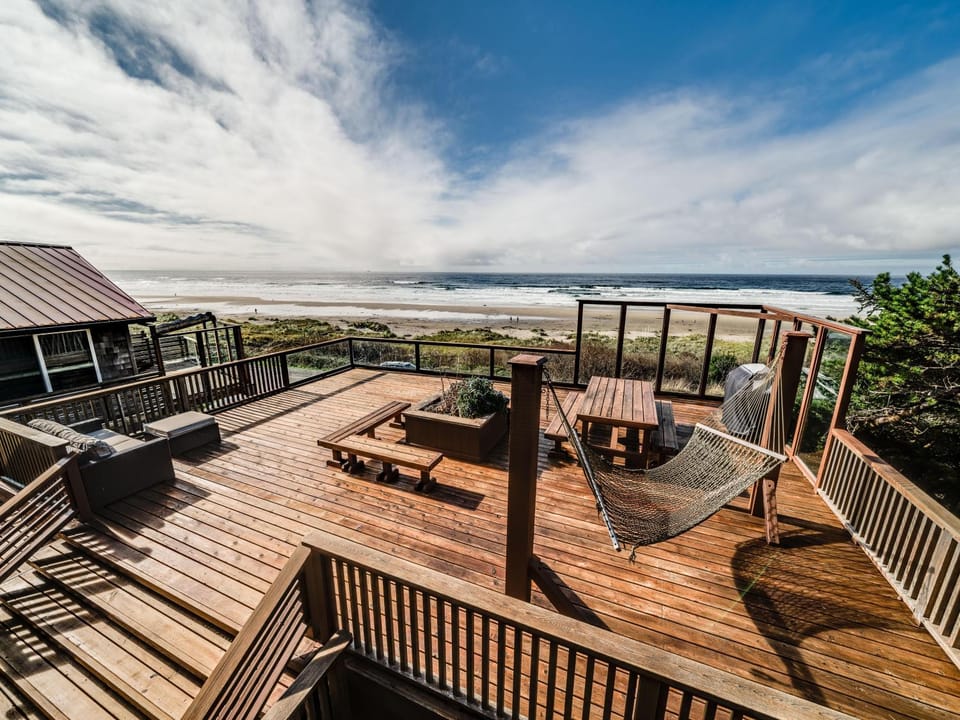 Sea-ing Clearly-MCA#876 House in Manzanita