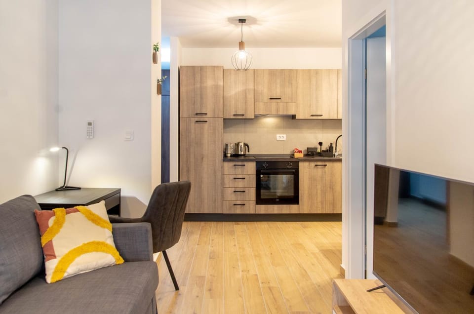Kitchen or kitchenette, Living room