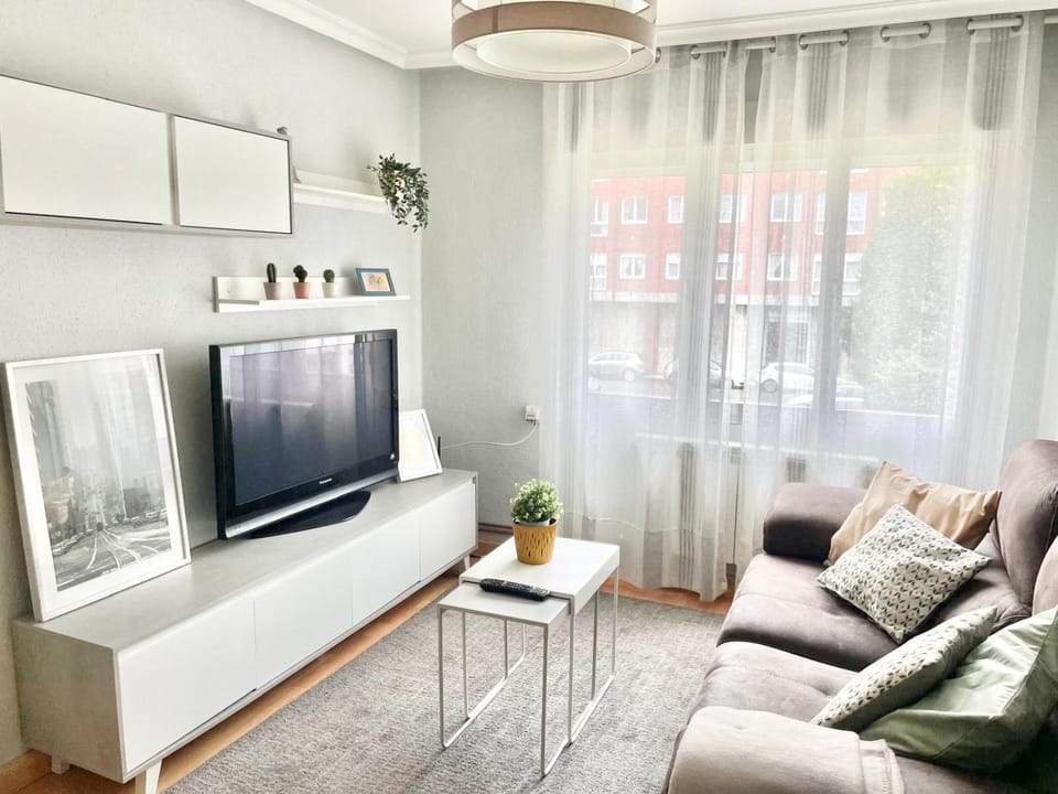 Apartamento San Lázaro. Apartment in Oviedo