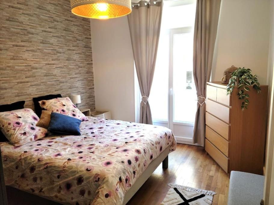 Idéal centre Vichy, bel appartement F5 Apartment in Auvergne-Rhône-Alpes