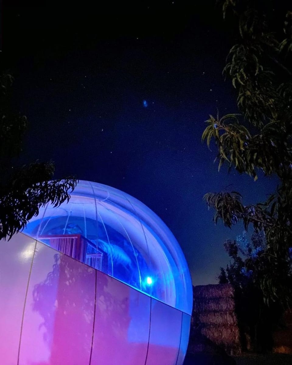 Night, Photo of the whole room, Garden view, Landmark view