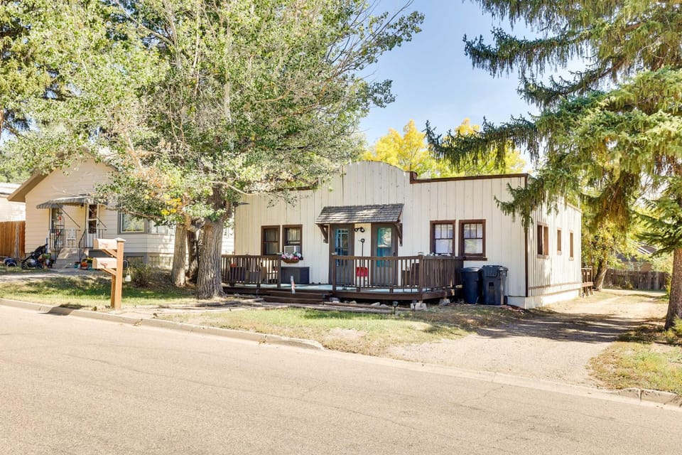 Private Deck & Yard: Pet-Friendly Craig Townhome! House in Craig