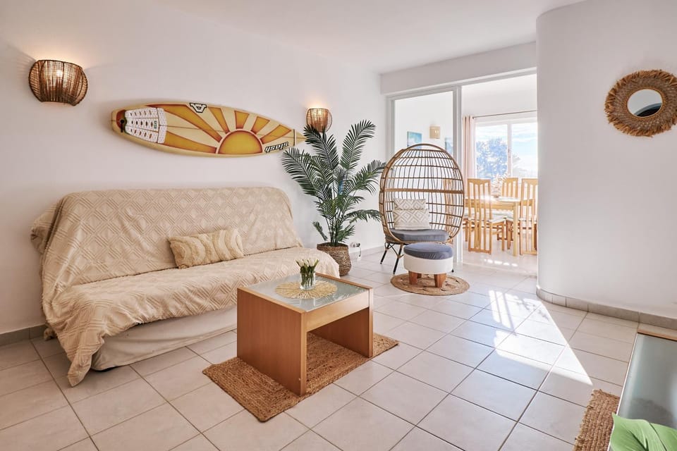 Living room, Sea view