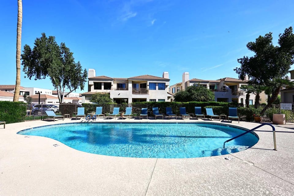 Pool-Side, 1st Flr, Lake Subd-Trail, Walk 2 Dining House in McCormick Ranch