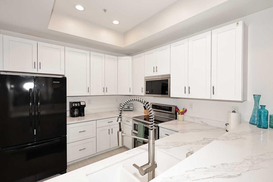 1st Flr, Enclosed Patio, Mercado Shops, Walkable House in McCormick Ranch