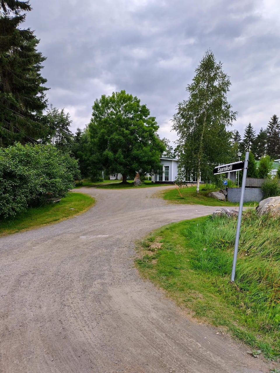 Property building, Neighbourhood