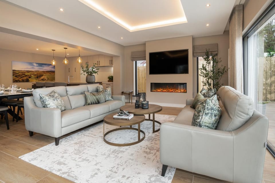 TV and multimedia, Living room, Seating area