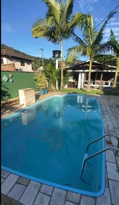 Garden, Swimming pool