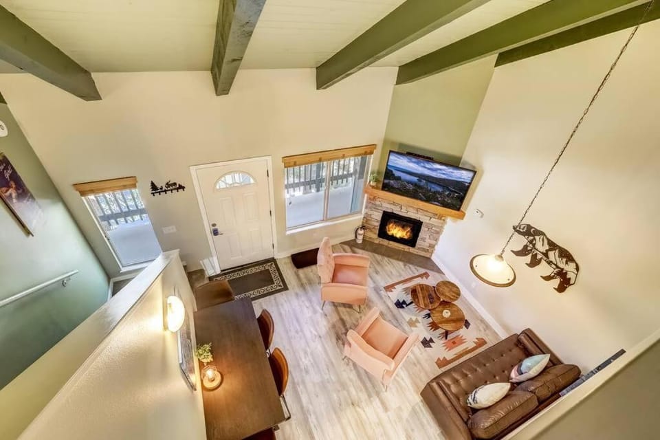 Tahoe Snowbird Retreat Apartment in Kingsbury