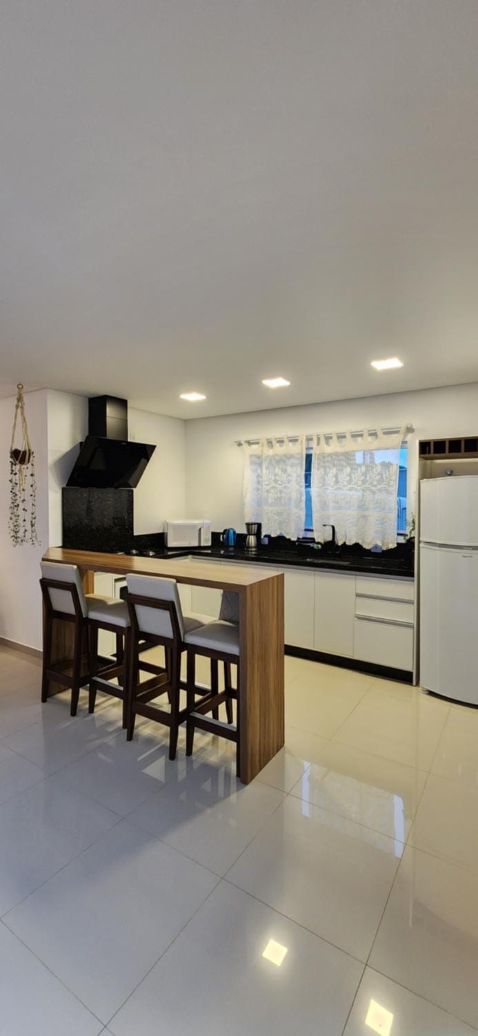 Dining area, minibar, pet friendly, stove