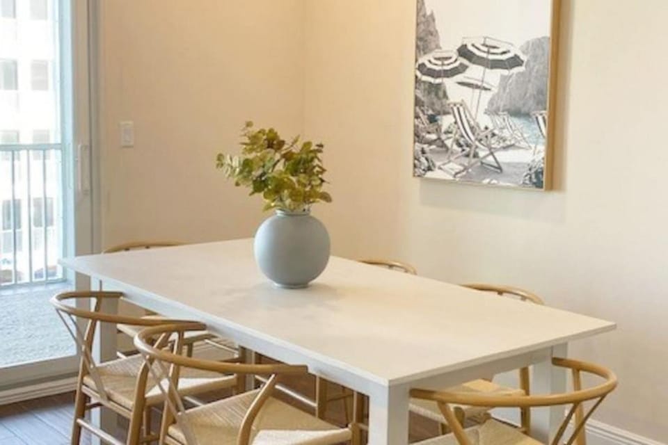 Decorative detail, Dining area