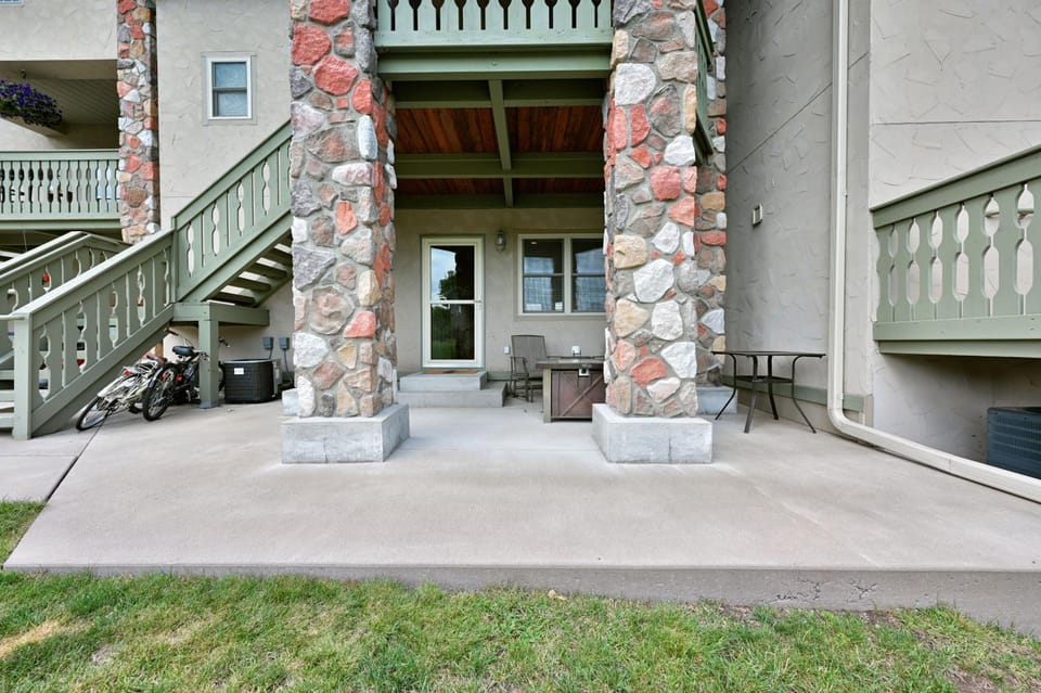 Unit 109 2 BDRM 2 BA condo Apartment in Wisconsin