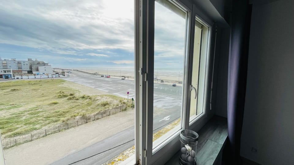 Property building, Sea view