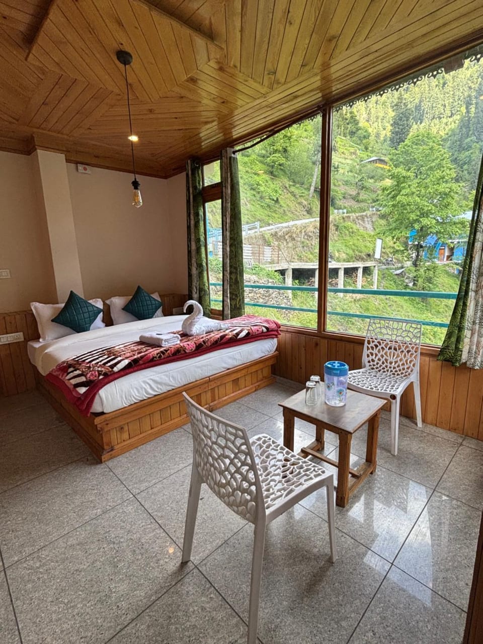 View (from property/room), Balcony/Terrace, Photo of the whole room, Seating area, Bedroom