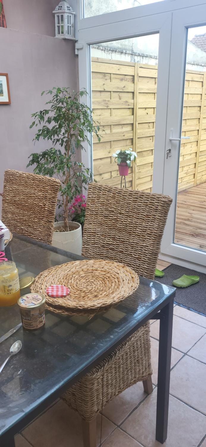 chambre dans maison coquette et accueillante Vacation rental in Dunkirk