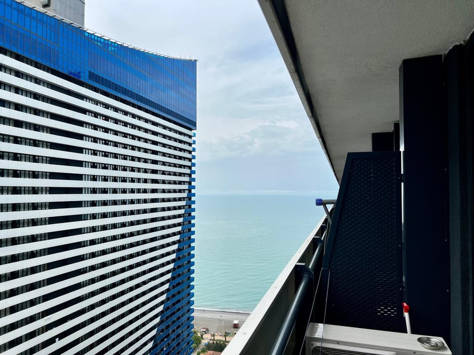 View (from property/room), Balcony/Terrace, Sea view