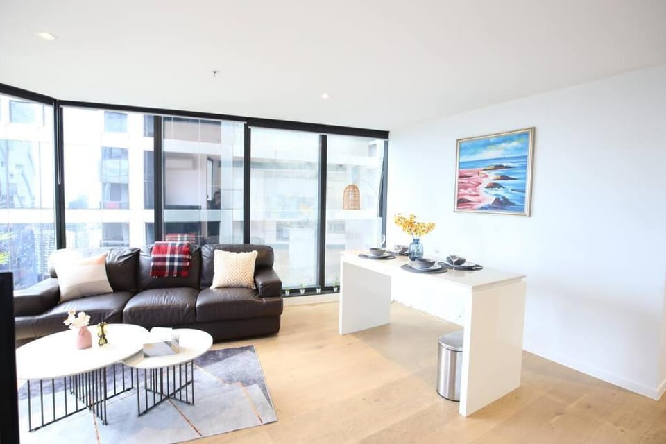 Great location 2B2B Free Parking Apartment in Melbourne
