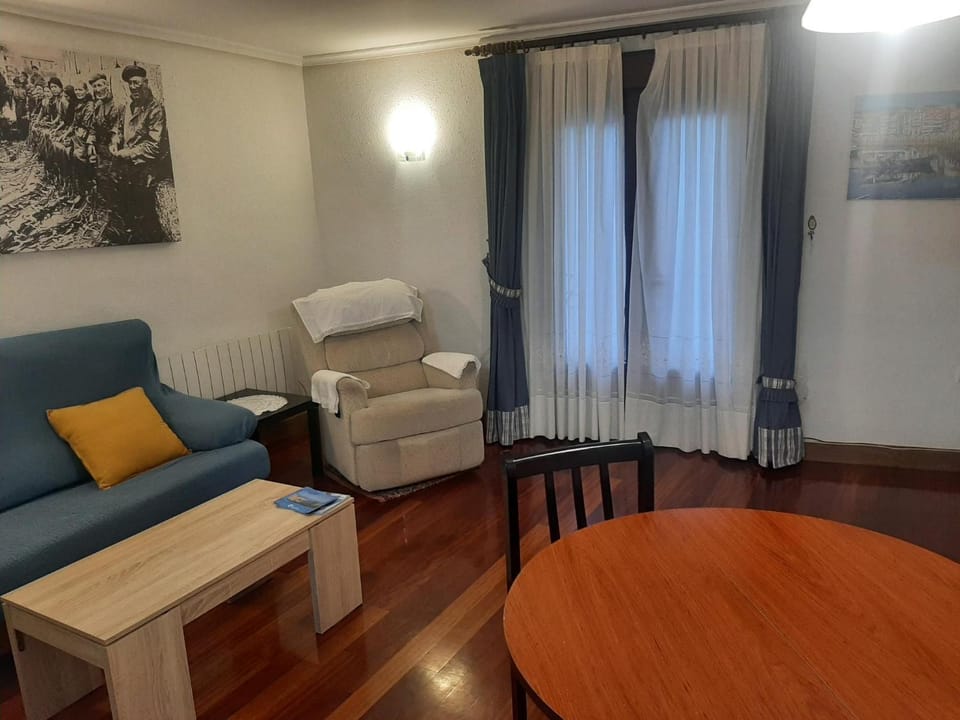 Coqueto apartamento en el casco viejo Apartment in Lekeitio
