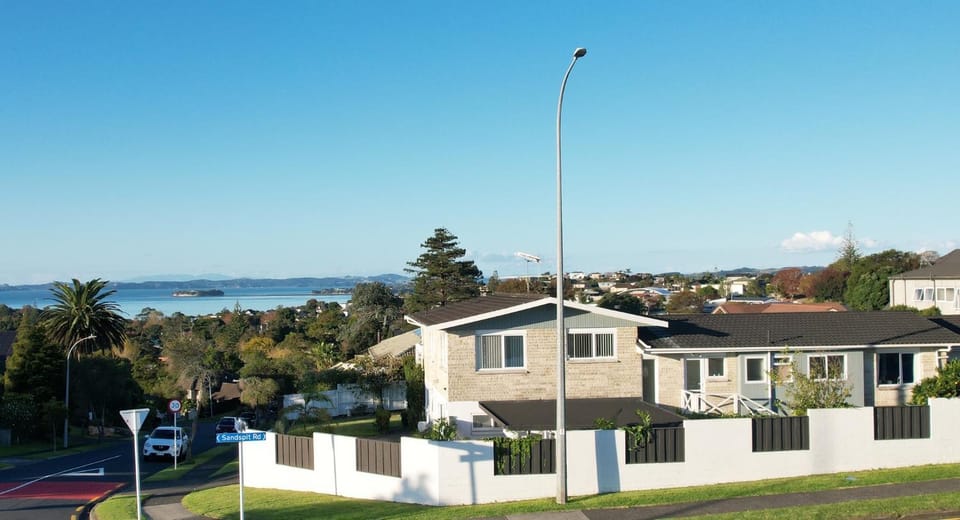 Property building, Sea view