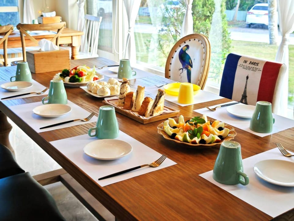 Breakfast
