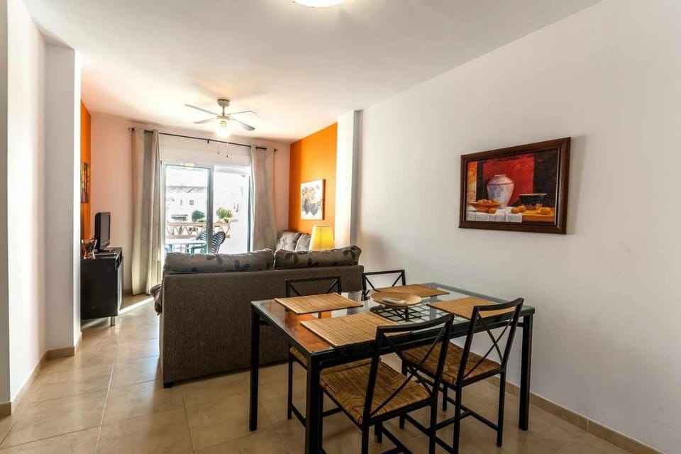 Apartamento 2 Dormitorios y Terraza Apartment in Nerja