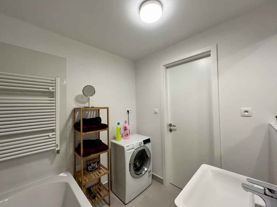 towels, washing machine