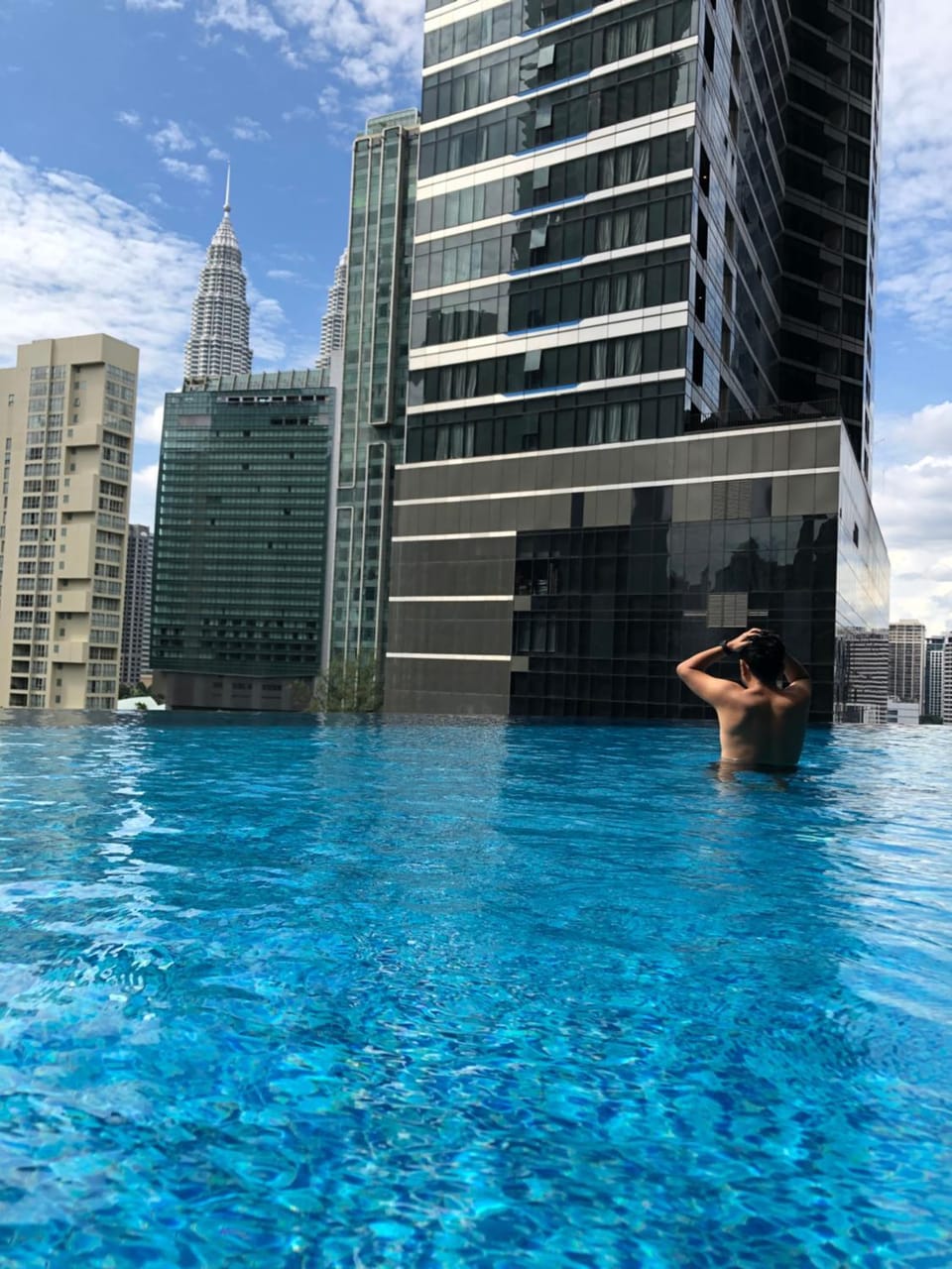 Property building, Day, People, City view, Pool view, Swimming pool, group of guests