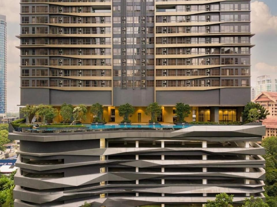 Property building, Swimming pool