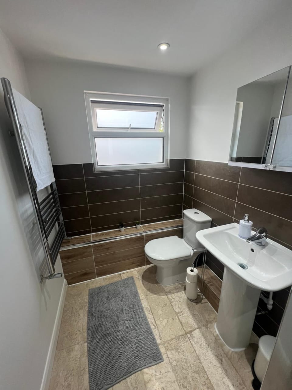 Stunning House 15 min from Wembley arena Bed and Breakfast in London