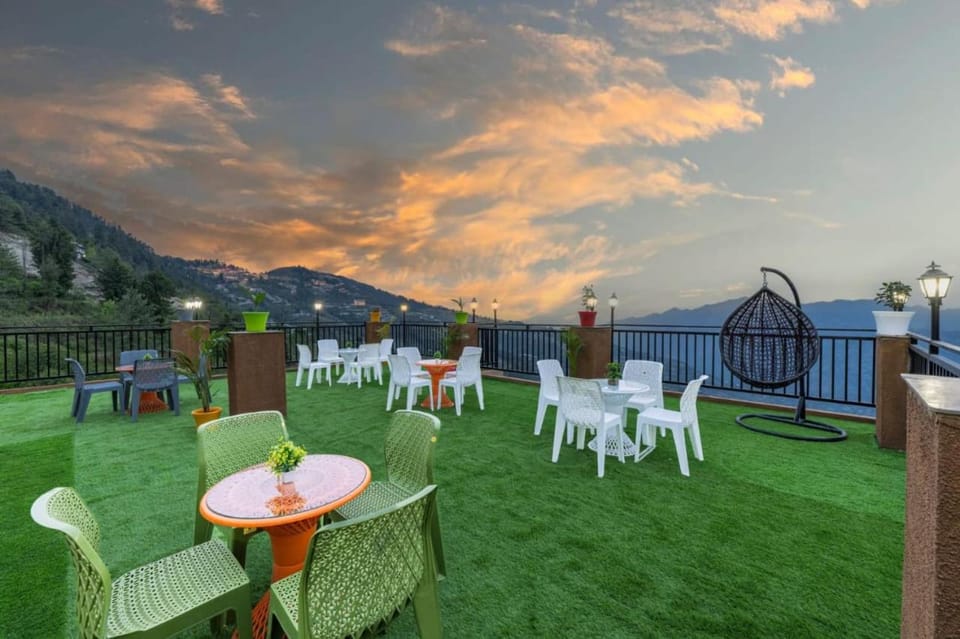 The Charvi Retreat by Exotic Stays Villa in Himachal Pradesh