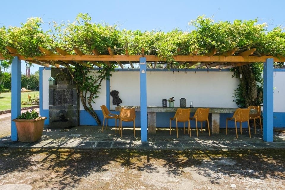 Garden, Seating area