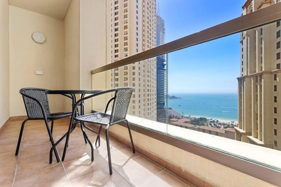 StoneTree - Near Beach - Furnished 1BR with Partial Sea View Apartment in Dubai