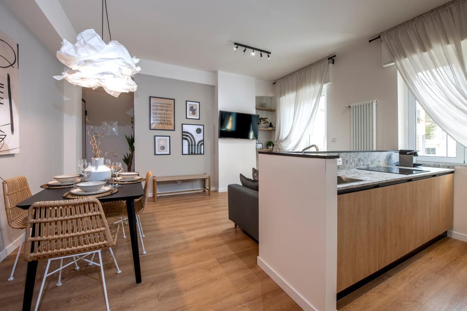 Kitchen or kitchenette, Living room, Dining area