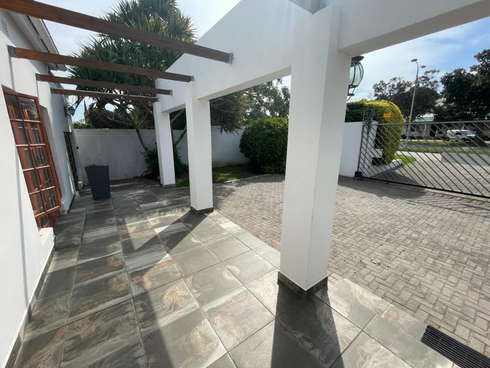 Property building, Garden view